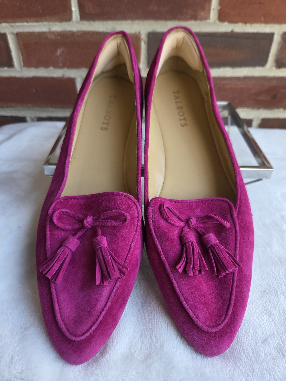 Talbots Fuchsia Suede Tassel Loafers Flats Women's Size 9AA Pointed Toe - Picture 5 of 11